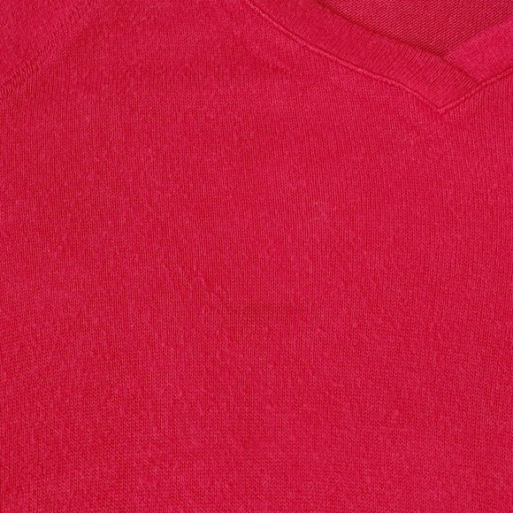 V-Neck Patchwork Top - Picture 10 of 10